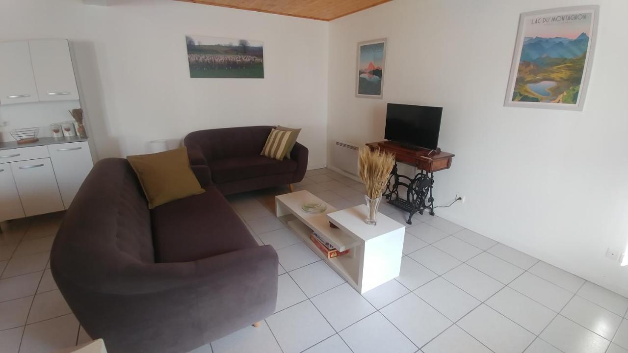 Meuble De Tourisme Au Coeur Du Village A Aramits , Haut Bearn מראה חיצוני תמונה